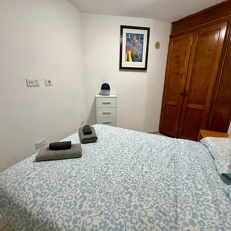 Lägenhet Sunny Poolside In Americas *