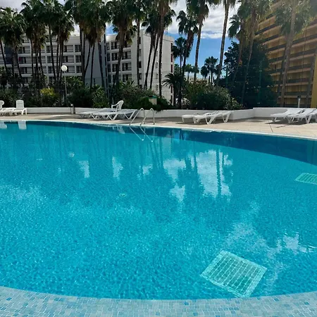 Sunny Poolside In Américas Apartamento *