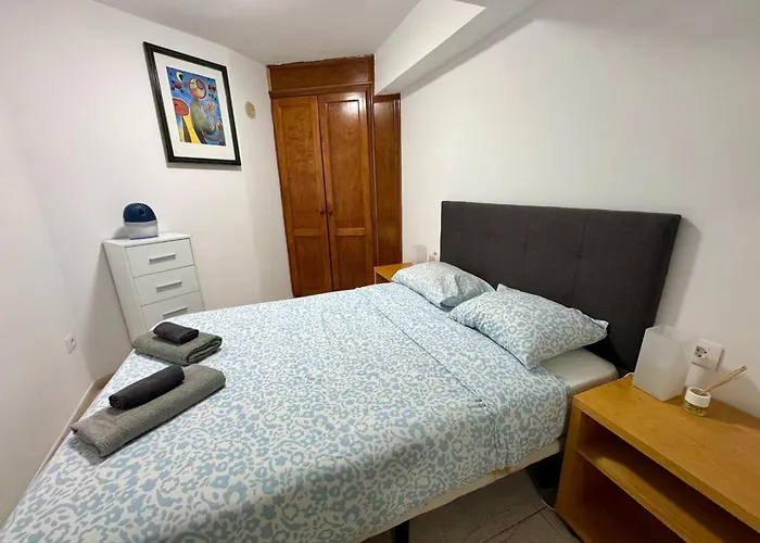 Sunny Poolside In Americas